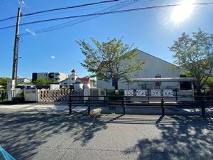 治田幼稚園　徒歩 9 分