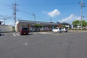セブンイレブン 守山石田町店